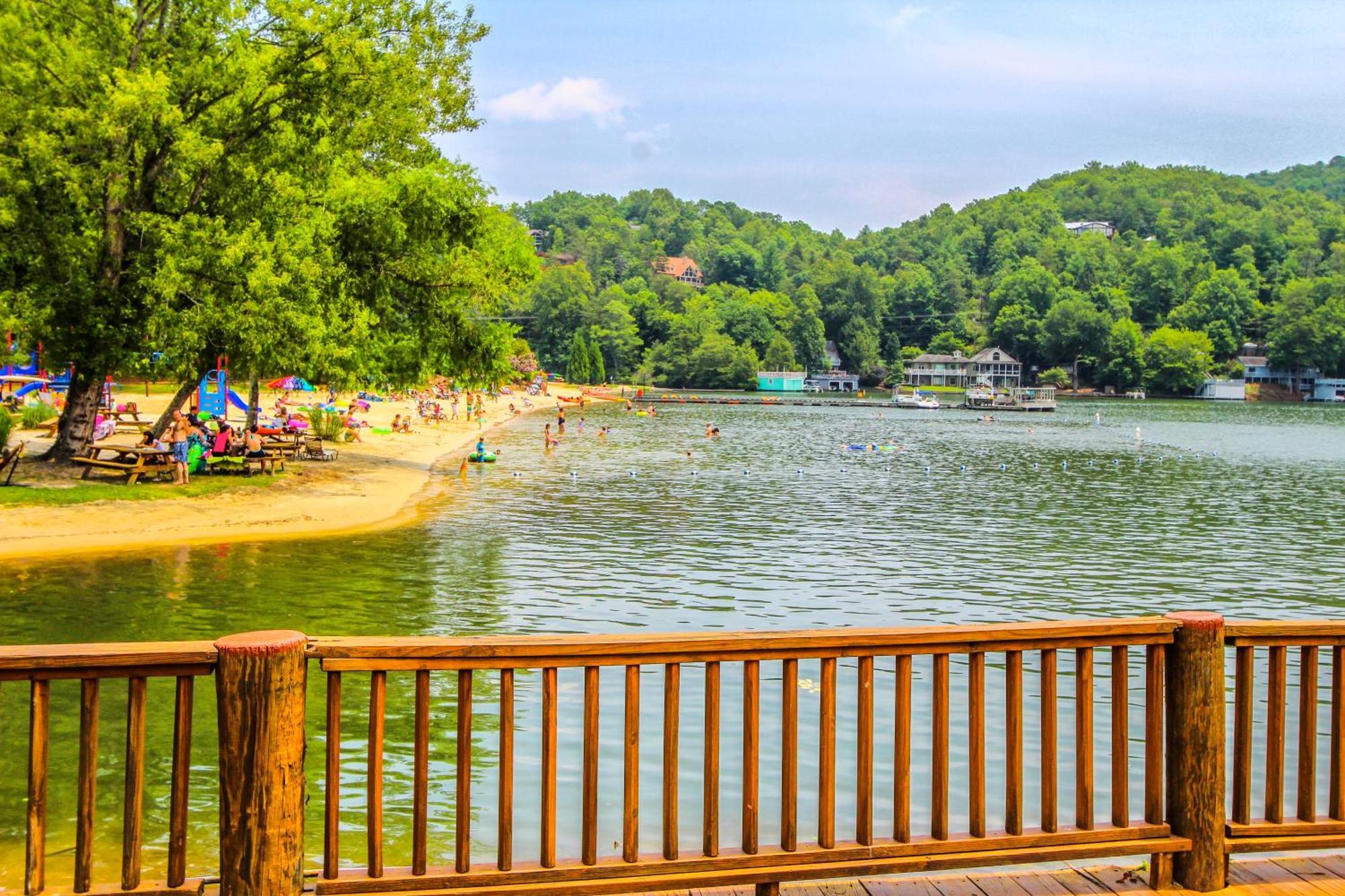 Fox Run At Lake Lure Extérieur photo